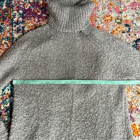 Anna Quan Turtleneck Open Back Wool Sweater‎ - Picture 16 of 16